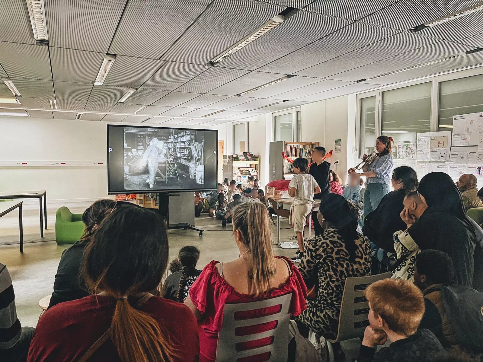 Atelier de musique dans une classe d